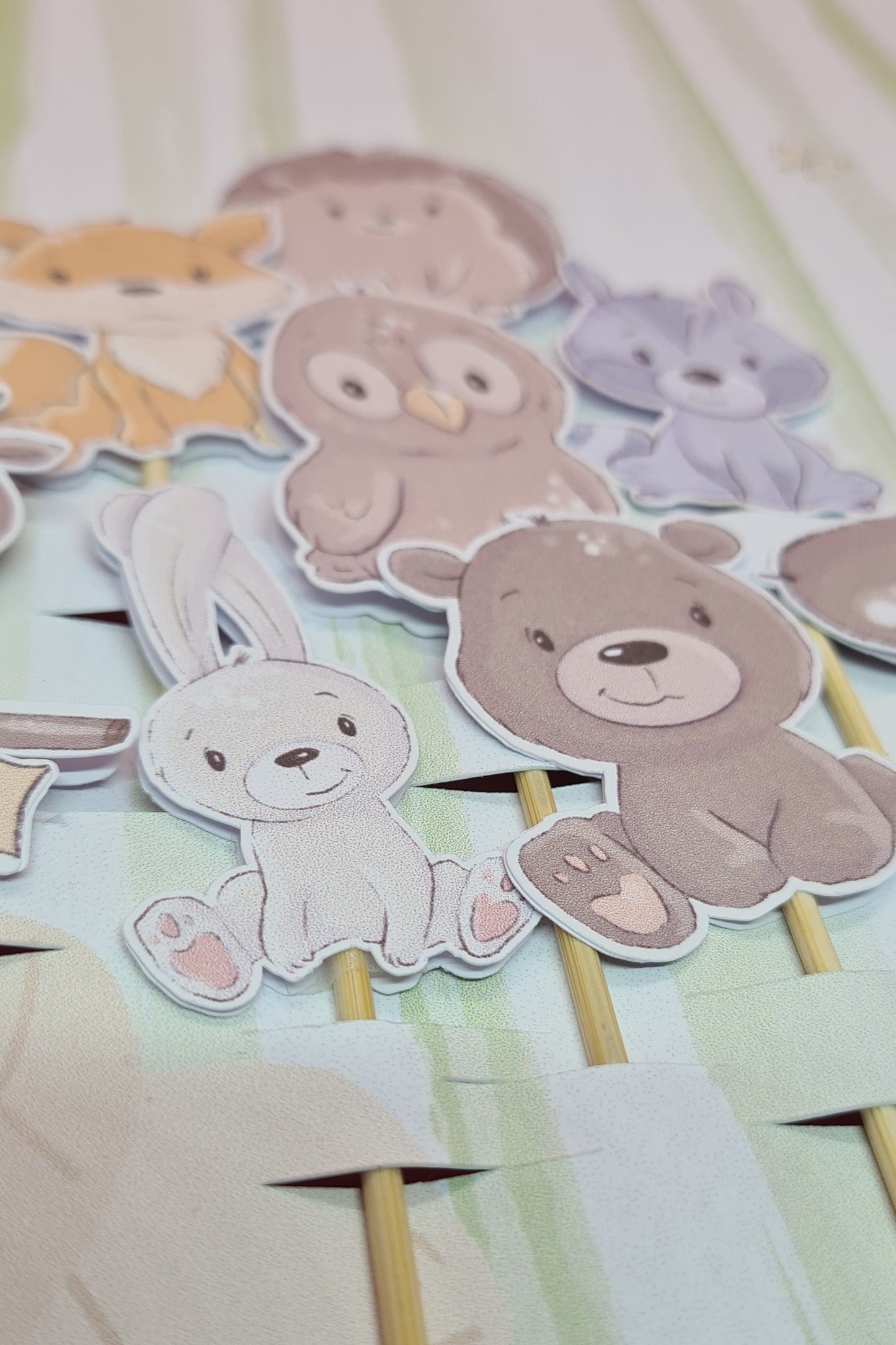 Cute forest animals cupcake toppers for kids/adult birthday parties/school bake sale. Set of 10+